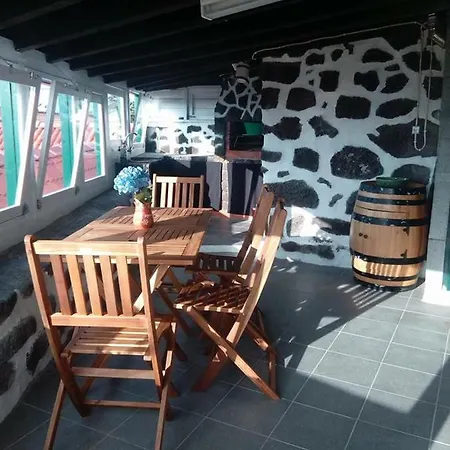 Al - Adega Do Terra Tatil Evi *